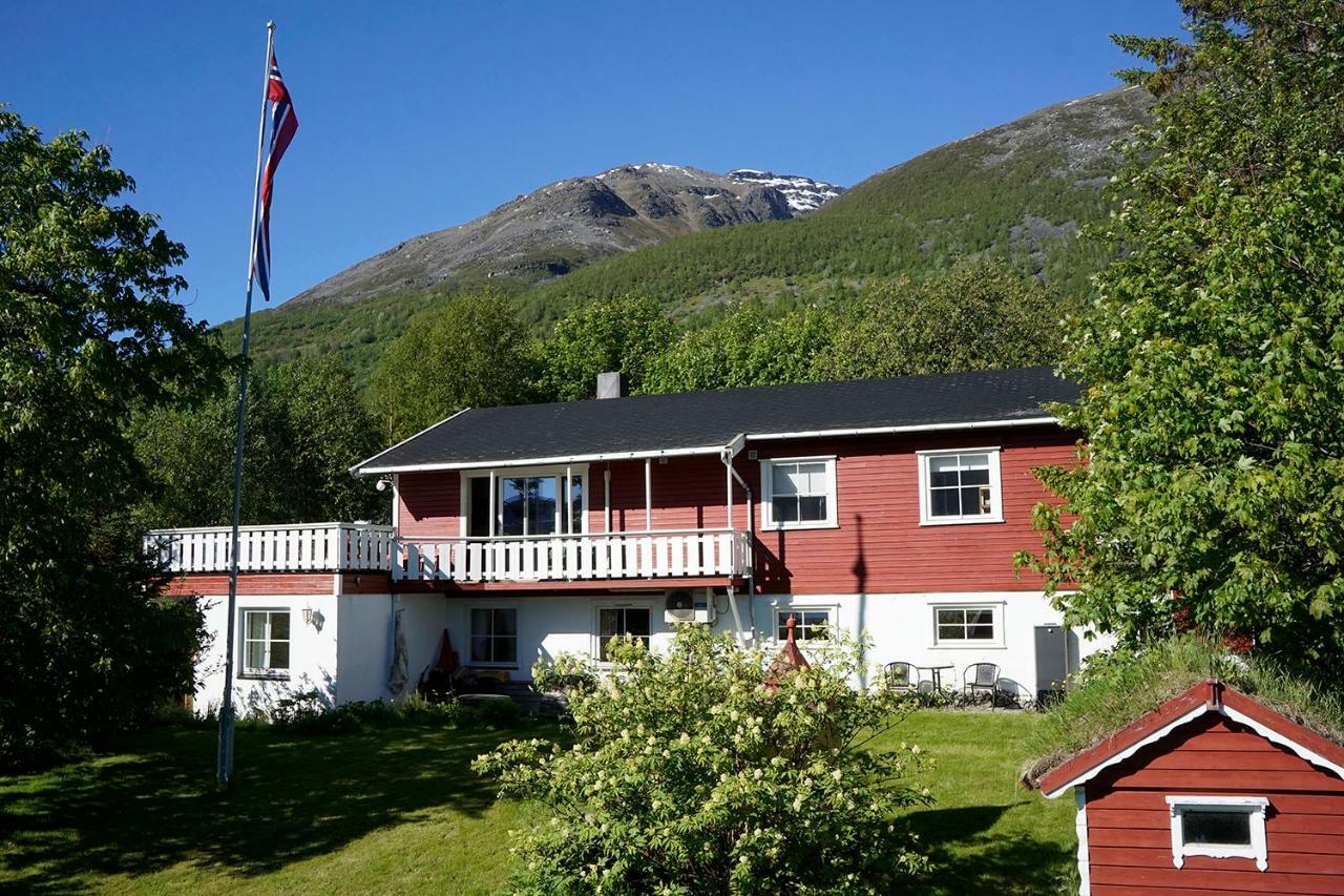 Olderdalen Ski Camp ภายนอก รูปภาพ